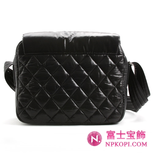 シャネル CHANEL ココ?コクーン キルティング ショルダーバッグ ブラック A48616AZA 【2013年新作】